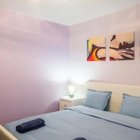 Apartments In The Center Of Minsk On Romanovskay Sloboda 10 エクステリア 写真